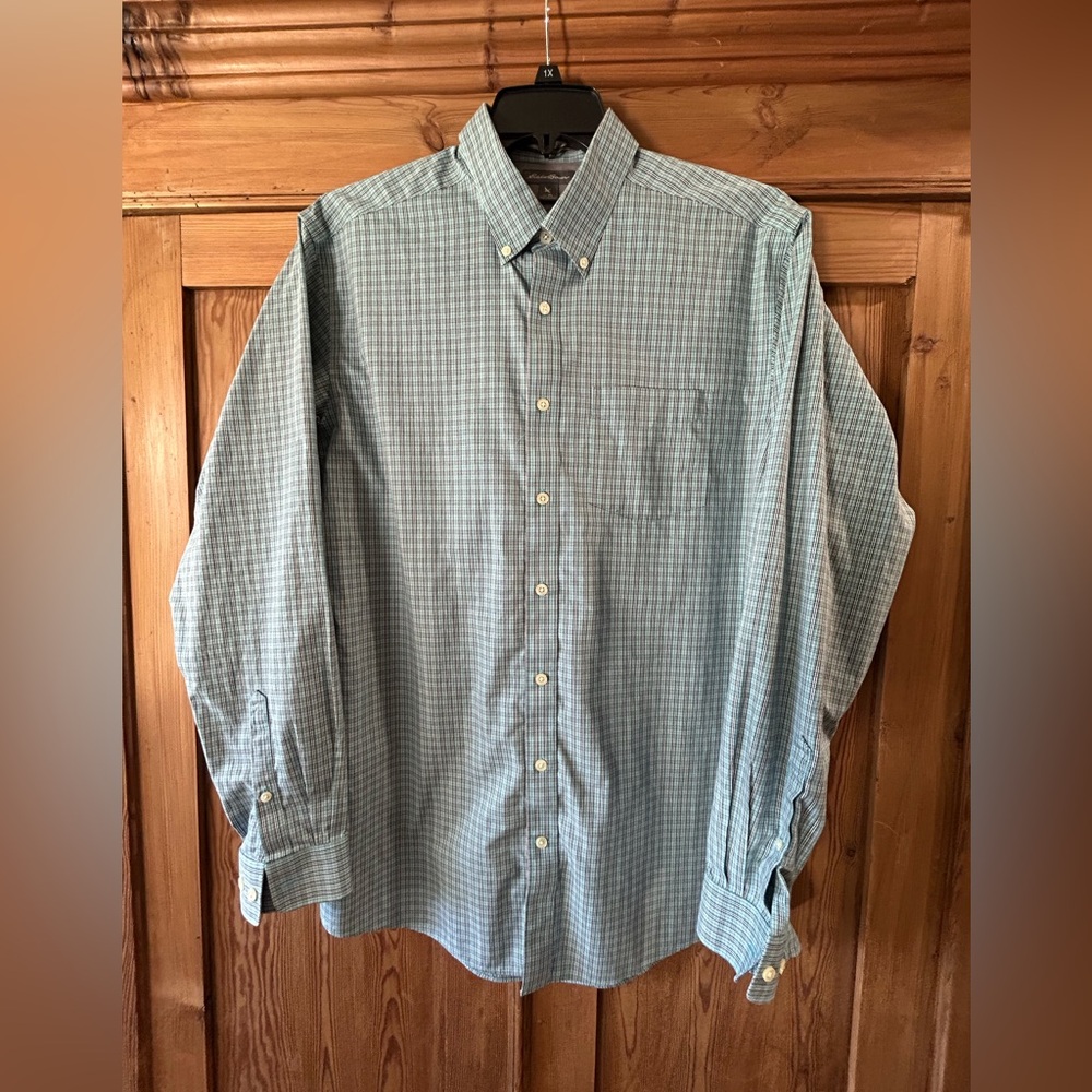 BUNDLE ANY 2 MEN’S $10 SHIRTS FOR $15 Men’s Eddie Bauer Wrinkle Free Shirt